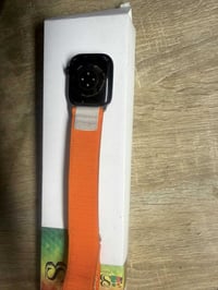 ساعه ابل جيل8للبيع حجم45بطاريه86 نضافته 100%100ذاكره 32 سعرها 300وبي م...