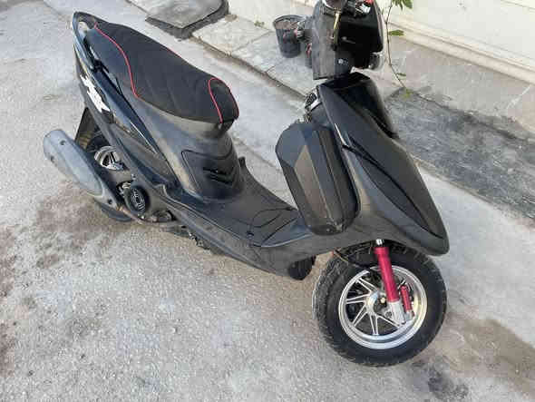 ماكس عدله للبيع 
الدراجه بوشه 55 fcs
روله fcs
كلجات fcs
يدات  بريك smrt
فچ بربمو
تغليف كشن اربع ولفات
ويل نجمه والبلادي موجود 
زنون عالي ناصي 
كامله ما ناقصها اي شي  ومعدلها ١٢٠ 
وشلعتها حلوه الدراجه 
سعرها 800
***********
