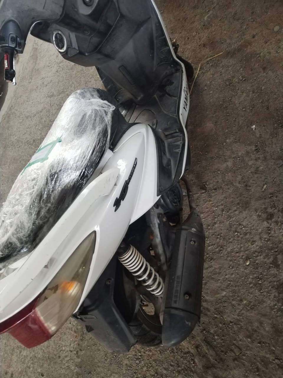 سلام عليكم دراجه سكنس فحل للبيع 
السعر 650وبيه مجال قليل 
***********
مكلف بنشر رجان تصل عل رقم وعرف باقي تفاصيل
