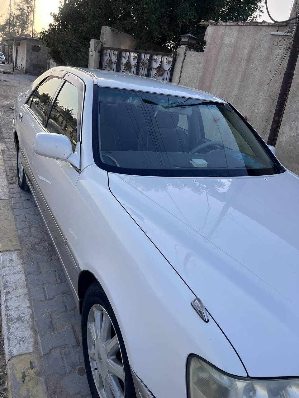 سيارة جنون ادوات مكفولة من الكص محمرك D4 صغير دكمتين بردة خلفية كرستال اصل خير من الله السيارة سعرها ب 78 مكانها بالبصرة 
الاستفسار ع الرقم ***********
