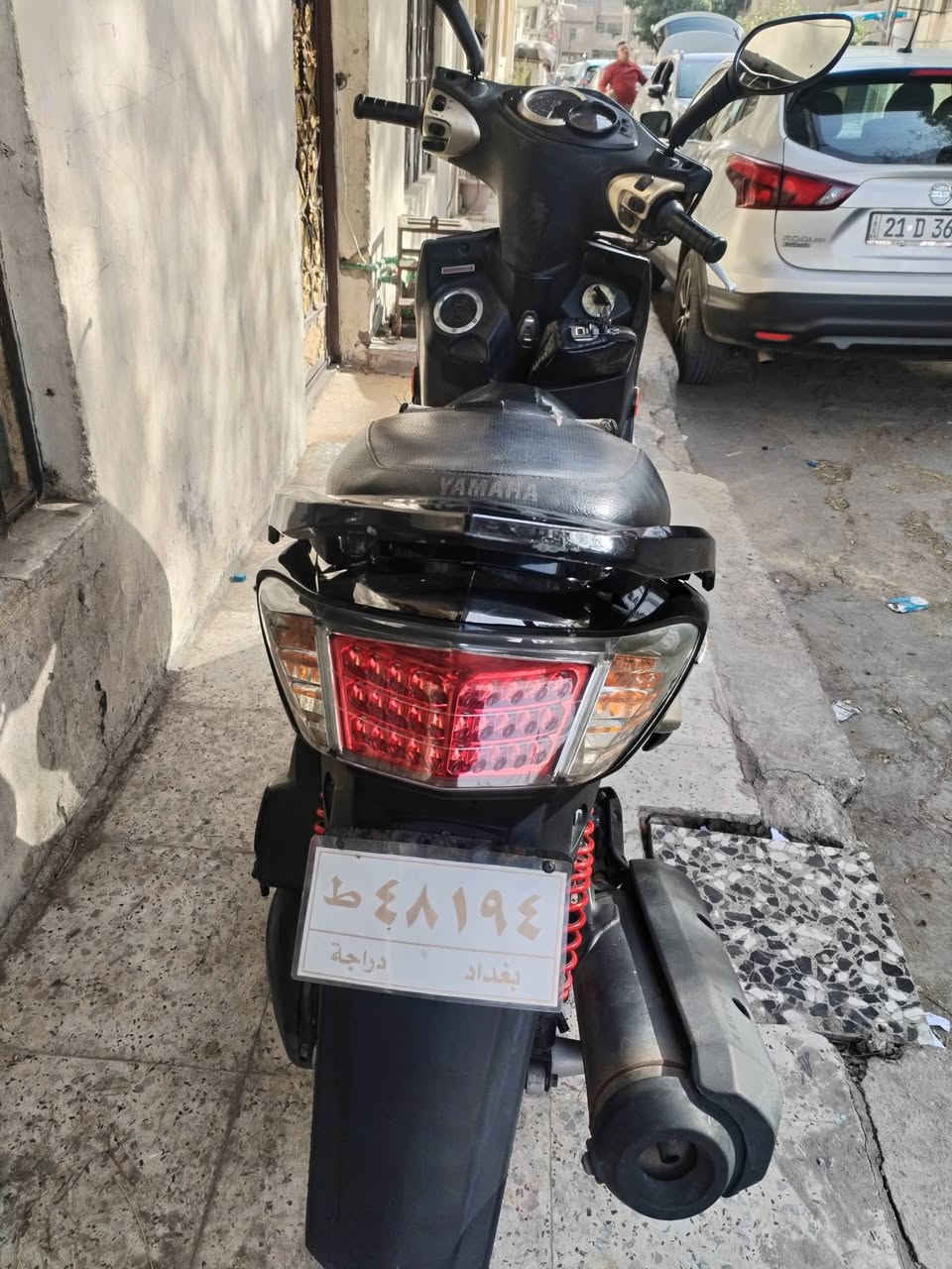 سكنس فحل نوزل كلها بلاد بيها سنوية
بغداد شارع شيخ معروف
*********** رقم تلفوني 2,200,000 بيها مجال قليل
مابيها نقص الدراجة نكره سلف
