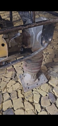يوجد قفاز وحادله جاهزات للشغل بسعر مناسب رقم الهاتف 07806864613