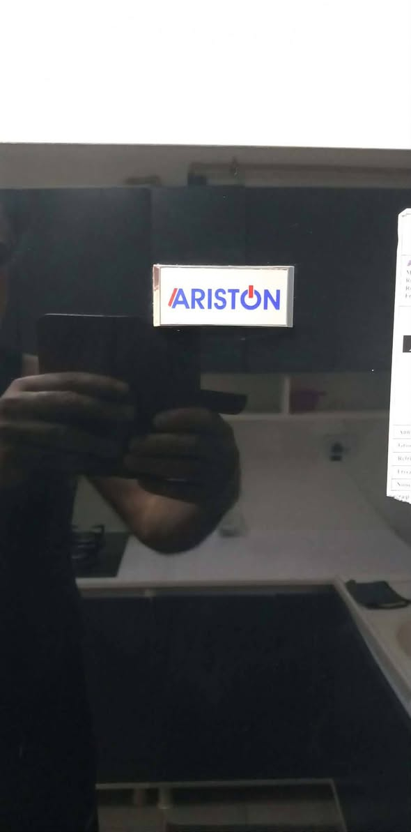 ثلاجه ومجمده نضيفه جدا مداخله تصليح سعر ٤٠٠


**إذا كنت صاحب هذا الإعلان وتريد حذفه لأي سبب، رجاءا أرسل رسالة إلى الدعم الفني**