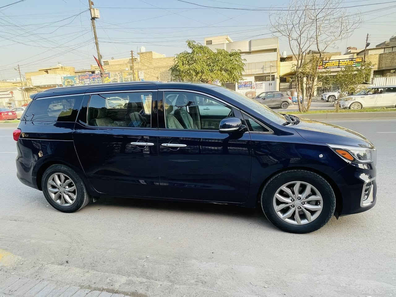 السلام عليكم 
سيدونا 
موديل 2021
ماشية 38
السعر 22 او بيه مجال  
فول السياره 
صور الحادث منشوره 
مكان السياره بغداد الشعب 
رقم 
***********
