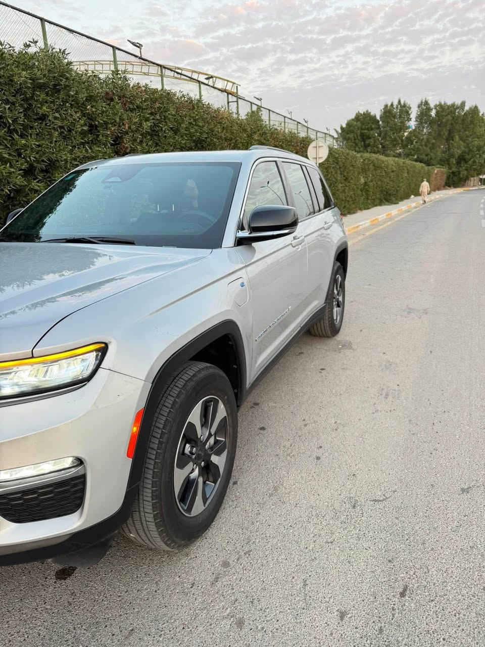 حجم المكينة:2000 تيربو+هايبرد+بلگ ان
المسافة المقطوعة: 27 الف 
الضرر:چاملغ ايسر صار بي تعديل مثل ماموضح بالصور 
الايرباك سليم 
السيارة اني مستورده وكلش نظيفه وعليه عازل حراري للجام

المواصفات:
١.شاشة
٢.بصمة
٣.تشغيل عن بعد
٤.سستم صوت Alpine +دمام خلفي 
٥.كشنات جلد
٦.كشن سائق ميمري
٧.كشنات كهرباء
٨.صندوق كهرباء
٩.حساسات خلفية
١٠.اشاير بالمري
١١.رادار امامي
١٢.رادارات ٣٦٠
١٣.ثلاث وضعيات قيادة
١٤.بانوراما فتحتين
١٥.گير ماوس
١٦.نظام منحدرات
١٧.هيترات بالكشنات
١٨.ويل كب كروم
١٩.لايتات لد +بگلايت لد
٢٠.بصمة ابواب
مرقم بغداد باسمي 
للاستفسار اكثر اتصل على الرقم وبيك خير وتدلل ***********
