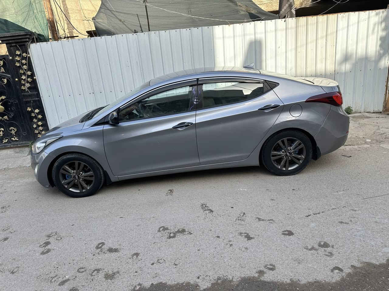 السلام عليكم الانتره للبيع 2016
مكينه 1800دوش المكينه ما مفتوحه ونضيفه مداريه هيه والكير الراديترات مال التبريد والحماوه مصارلي شهر من مبدلهن هنه الكمبريسر سياره نقص واحد مابيه الحادث الصور بل منشور مبدله بس بنيد اصلي نفس اللون بدون صبغ بل عراق بيه دوسه وحده مصلحه وجاملغ خلفي بارد السعر 112 وبيه مجال مكان السياره الدورة للتصال ***********
