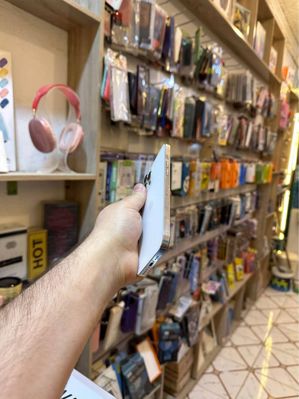 12برو ماكس جهاز ماستر ماستر.  ذاكره 256
جهاز مكفول ظمآن سنه إذا بي شي يرجع بطاريه 87%
فحص كامل افحص جهاز ماستر   AA/A
عنوان بابل دبله 
ستفسار 
***********
سعر 575
جهاز مال جناي فول سوداني حلة, بابل
