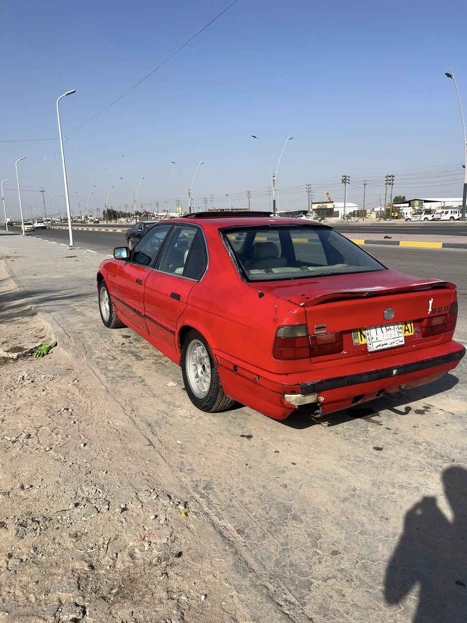 بي ام ٥٠٠كير مكينه جدد توني شادهن بعدني ممصفيه السياره بديه حلو لاضربه ولا خياسات فقد بدوس رقم صلاح دين راعيه موجود سنويه توه منتهيه صارله تقريبن٣اشهر اقل مكينه مسكر عدله ٢٠وكير عادي حورته اصل اوتماتيك مراوس بجارجر او شاهينه مكان السياره البصره الزبير***********
