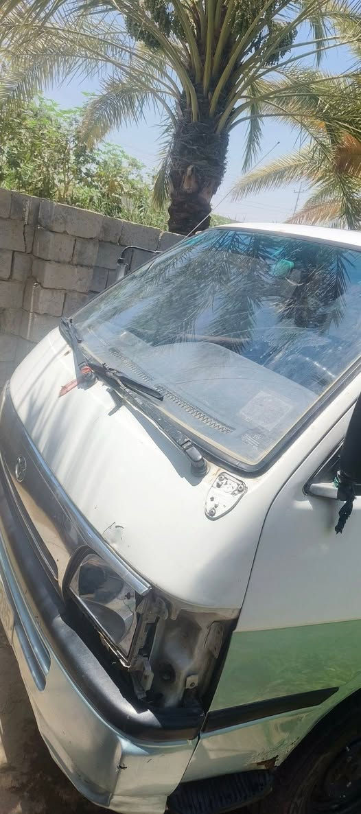 هايسا مديل 95 سنويه لنهايه ال 29 
محرك بطه2 ونص 
تايرات جدد
 دوشمه جديده شاشه 
كشرها يخبل سياره جاهزه وحلوه 
بيها شويه
 نقوصات مايكلفن شي
 محرك بدايه تبخير 
سعر 40 وبيها مجال للشراي بي خير ويتدلل
***********
 مكاني بابل المسيب
