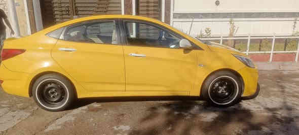 سلام عليكم اكسنت خليجي سياره عمليه موديل 2012 بيه تبديل قطعتين السعر 77 العنوان شعله الصابيات ***********
