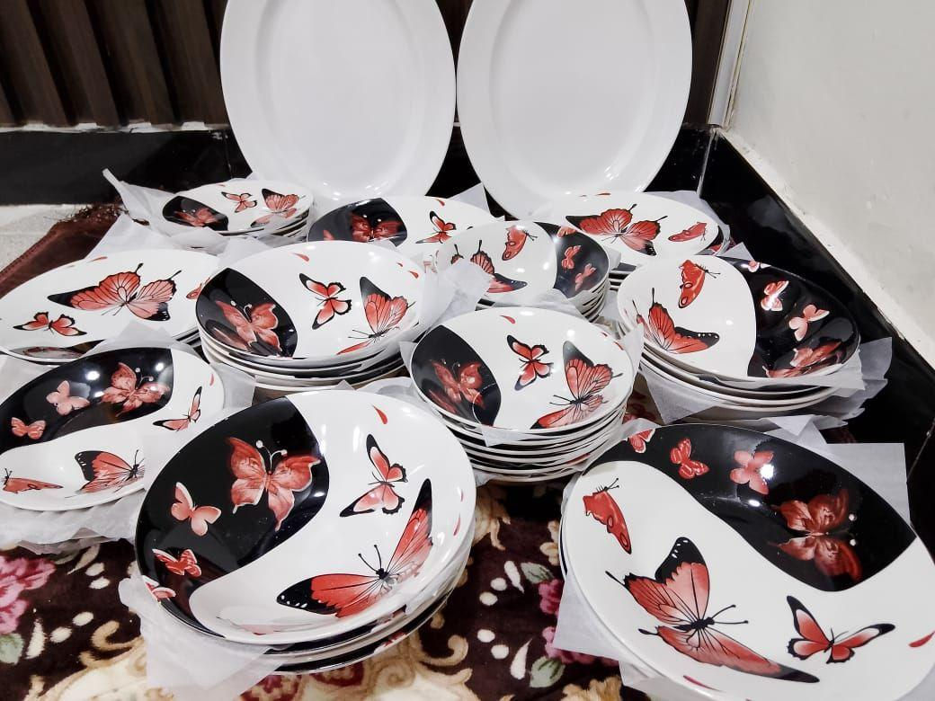 الف رحمه على روح امه وابو الي يعلقلي مصدر رزقي الوحيد 

سيت فرفوري 
 العدد50قطعه  مكوناته
12ماعون تمن
12ماعون حلاوة
 12 كاسه مركة 
 12  كاسة  طرشي 
 2  بلم  
  توصيل مجاني جميع المحافظات 
 للحجز خاص او ع واتس اب *********** سامراء, صلاح الدين
