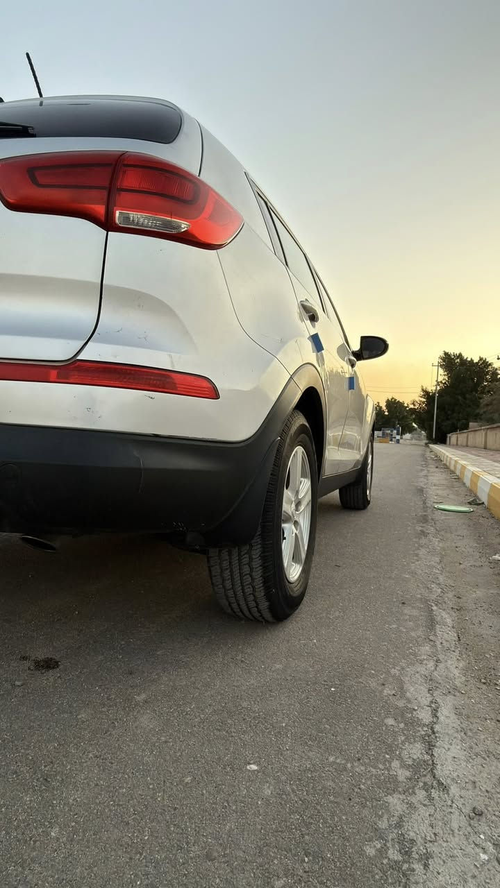 مرحباا كيا سبورتج 2015 تصليح وصبغ حالة البنيد فقط
2400 قطعتين تبريد تخم تاير شاشة تحكمات ستيرن
كشنات تدفئة تبريد بدون قطعه جراد 
سايره جاهزه وجديده وقم ذي قار مشروع وطني سنوية ل28
المكان ناصرية مركز
***********
