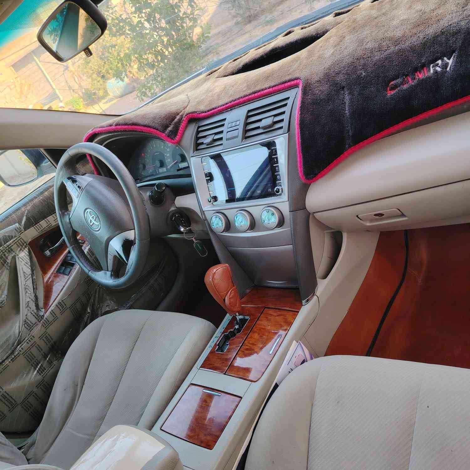 السلام عليكم كامري خليجيه 2010 سياره بيها قطع صبق بس ابيع حزام بدون ظربه او دواخل السعر 100 وبيها مجال للشراي مكانها الانبار الكرمه ***********
