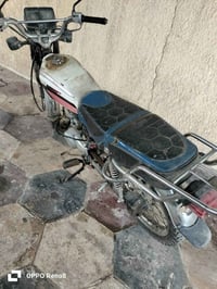 اسلام عليكم تايكر البيع دراجه متروكه وسويجهه ضايع ابيع  كوم حديد سعرهه...