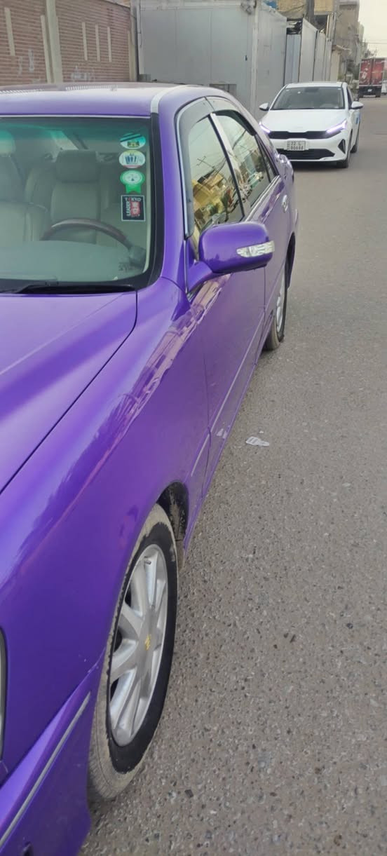 سلام عليكم سياره ملكه لمتتد  مكفوله كفاله عامه من الضربه والكص ونقل جثه الكلبه حداديه بل جيس تبريد ثلج امامي وخلفي شغال كشنات كهربائياتها بل كامل ثلاجه جام اوتو برده خلفيه ٤ دكم السياره فول لاخير تخم تاير جديد إستوني شاده رقم صلاح الدين قرار ٤٨ باقي بس رقم فقط بسم شخص واحد سعر ١٠٣ بيه مجال للطيبين رقمي *********** مكاني نجف حي المعلمين
