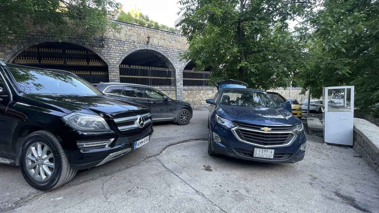 ايكونكس موديل ٢٠٢١ ماشية  حادث امامي
السعر 130 بيها مجال 
رقم بصرة بأسمي 
تعديل مقدمة الشاصي (قواعد العرضانية فقط)
جاهزة ما بيها نقص 
مكاني بصرة 
***********
