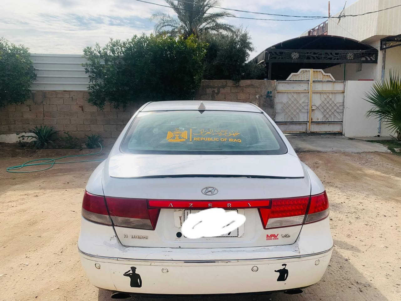 السلام عليكم 
ازيرا موديل ٢٠٠٩ خليجي وكاله الكاصد سياره مكفوله عدا باب عكس سائق بيه شخط  ورشيتهة كما موضح في الصورة محرك  v6 3300  قبل كم يوم نزلت الها محرك بعده كلش جديد  المحرك والكير شرط جديد تبريد ثلج برده خلفيه والصدر بحاله ممتازه السياره باسمي ورقم الجديد هزه جديده سعر السياره ١١٠ وبيها مجال بسيط 
للتواصل 
***********
