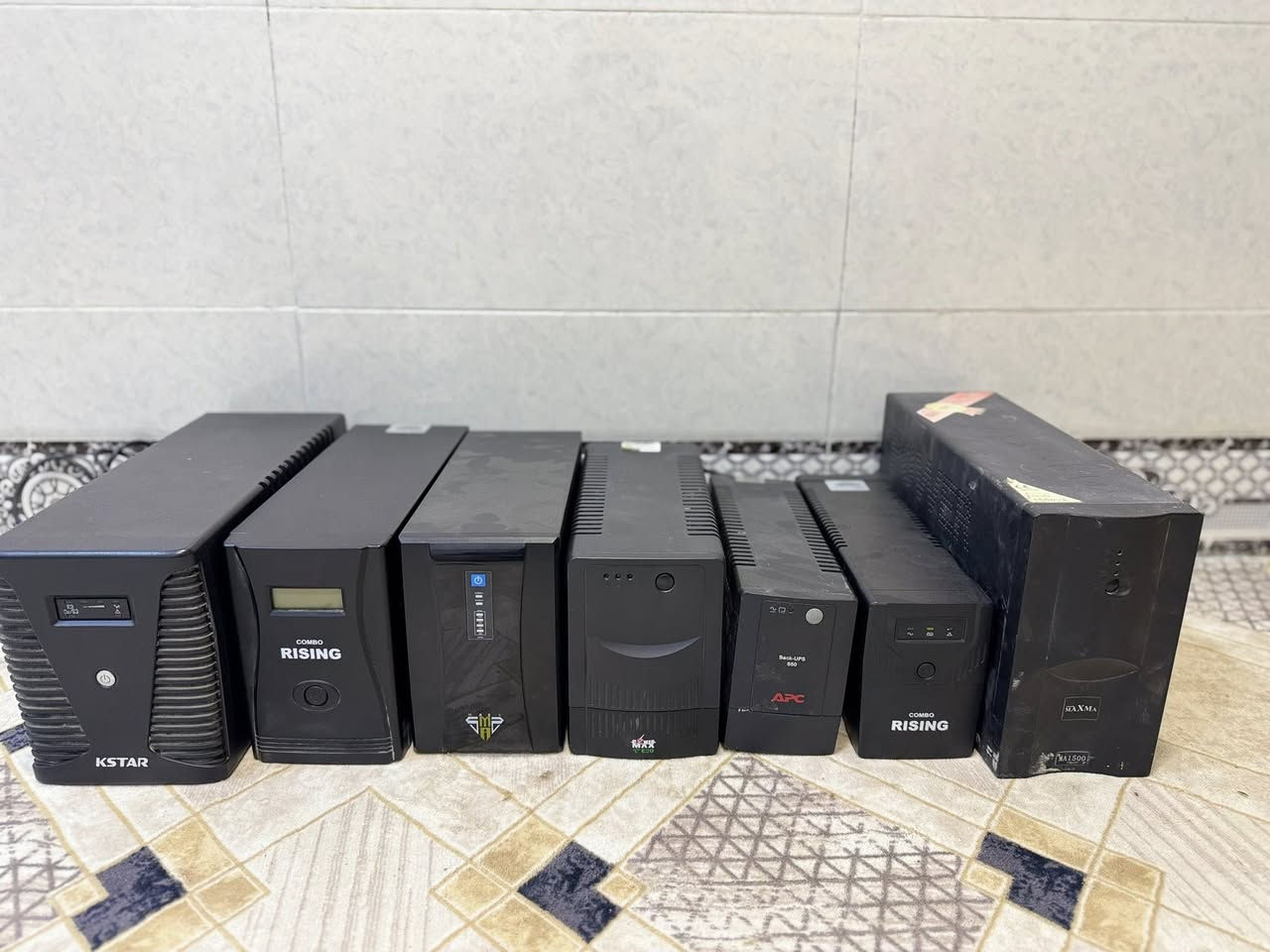 قواعد تبريد بلي وشحن يدات ويوبسات من 850 الى 4500 وسماعات كيمنك سعر جوا السوك كلمن وسعره توصيل موجود مكاني بصره رقم الهاتف /***********
