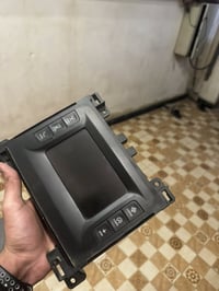 عندي جويتر تفصيخ وشاشه عاديه للبيع قيم بل يرضي الله وخذ رقمي 078855503...