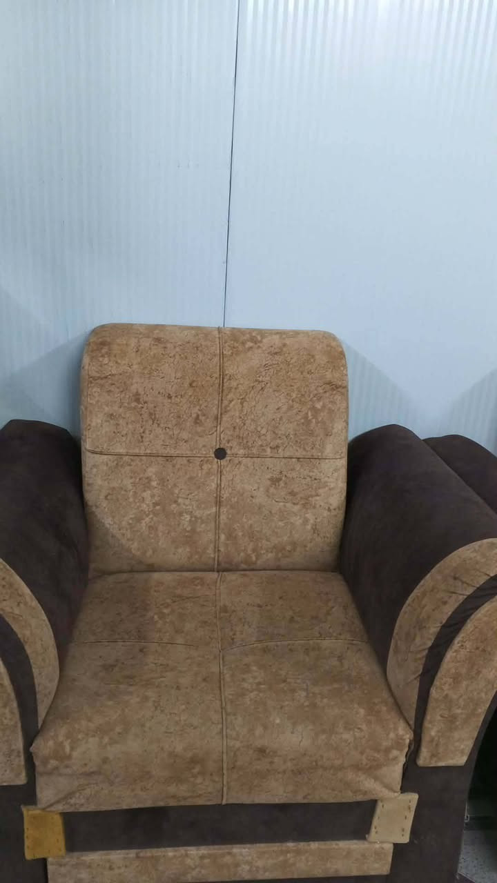 تخم 10مقاعد ب250بي مجال


**إذا كنت صاحب هذا الإعلان وتريد حذفه لأي سبب، رجاءا أرسل رسالة إلى الدعم الفني**