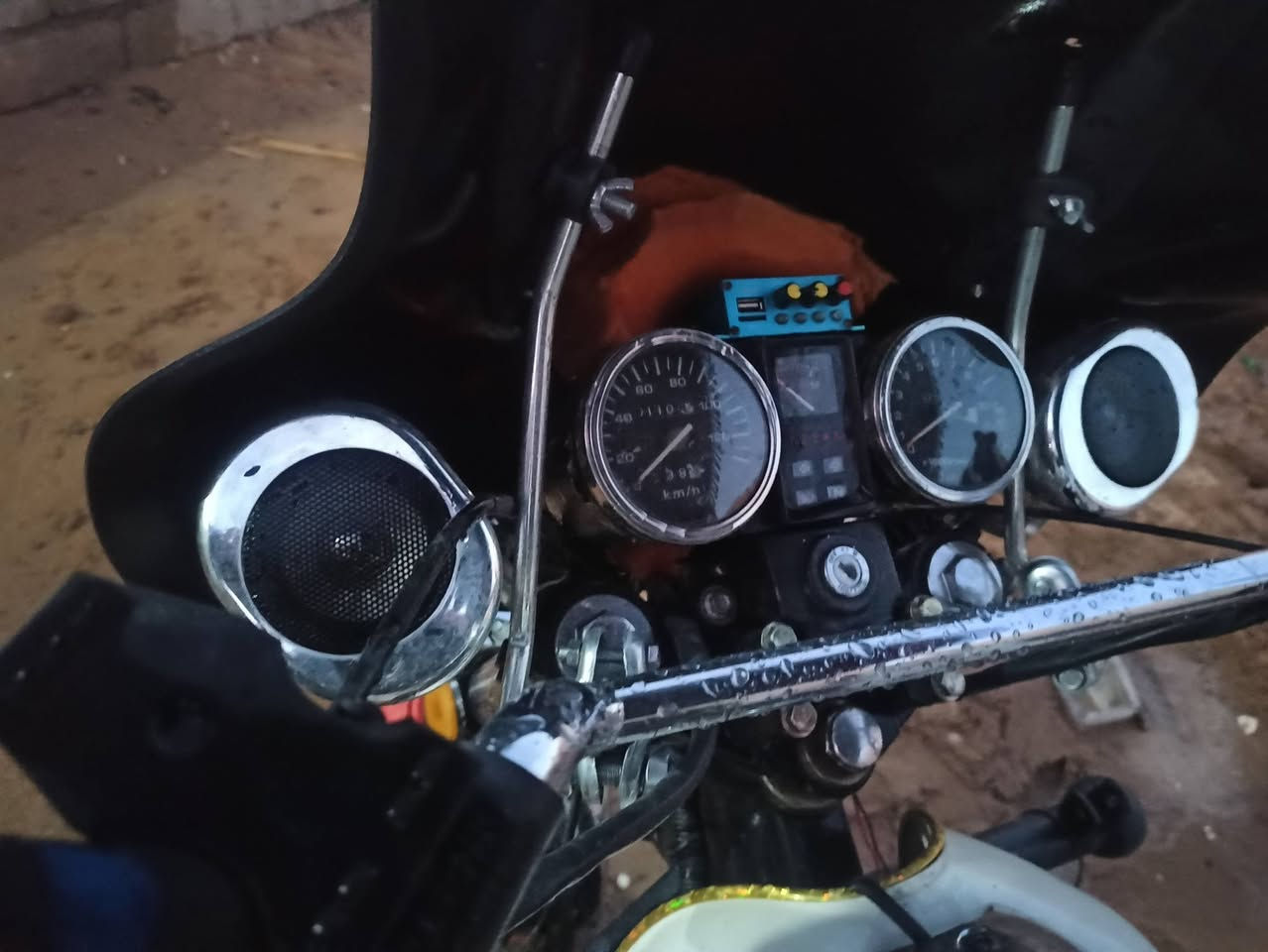 السلام عليكم شباب ستوته مودييل 22.نضافه فول عنواني بيجي يوجد ستوت للبيع سعره مليون 700 قفل‏‪0773 235 0845‬‏ تواصل على هذا الرقم
