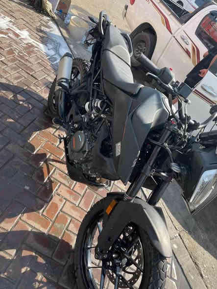 كي تي ام ادفنشر 390 رحالة
ماشيه 11 الف
للبيع سعر مناسب كلش
كفاله سرقة ومكينه
***********
بغداد حي القاهرة بغداد
