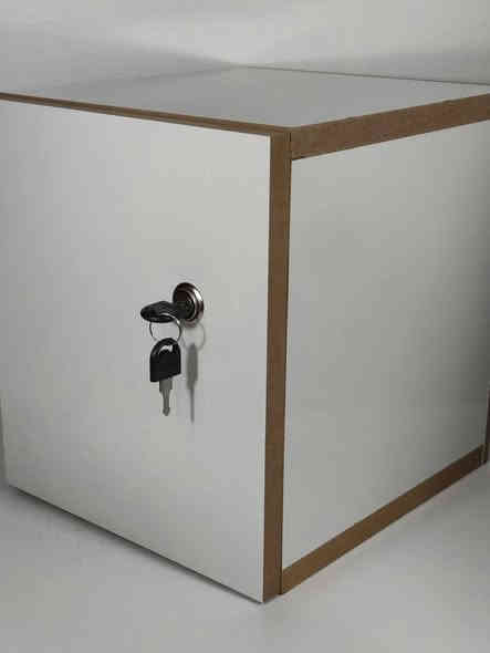 قاصة قياسات  العرض ٣٠ _٢٠ العمق  الرتفاع ٣٠ 
للحجز ***********  السعر مع توصيل ١٥ الف
