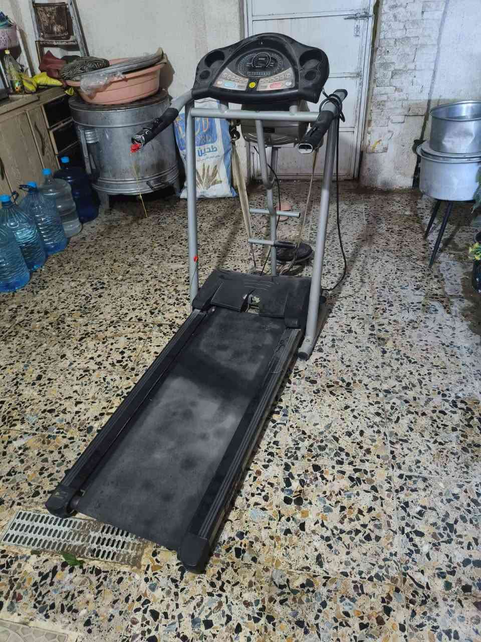 جهاز جري شغال
السعر 150 
مكان بغداد الاسكان


**إذا كنت صاحب هذا الإعلان وتريد حذفه لأي سبب، رجاءا أرسل رسالة إلى الدعم الفني**