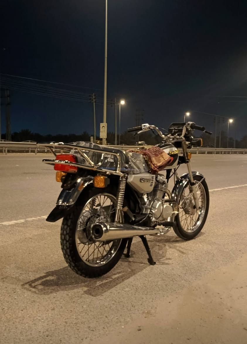 السلام عليكم
دراجه اربعه كير ارشه 
موديل 17  اوراق اصولي 
ما مفتوحه اونضيفه شوفت عينك كله بلاد جانت مضمومه الدراجه 

اليريدها يراسني وانه خادم


**إذا كنت صاحب هذا الإعلان وتريد حذفه لأي سبب، رجاءا أرسل رسالة إلى الدعم الفني**