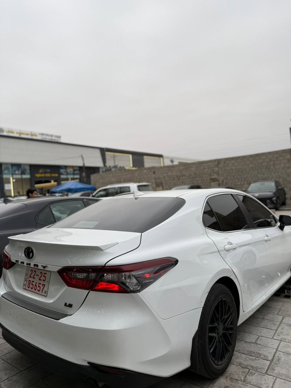 السلام عليكم
كامري 2023 Le محسن. بصمه تشغيل عن بعد كشن كهربائي اشاير بل مرايات رادارات جانبيه وامامي حساس خلفي ويل بلاك  السيارة  حادثه بابين وجاملغ خلفي كلير امريكا يعني السيارة بدون ضرر السعر 192 وبيها مجال السيارة تترقم شمالي 
للتواصل على 
الواتساب 
***********
