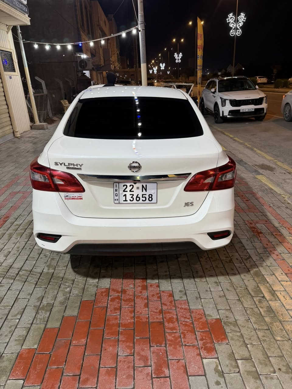 السلام عليكم نيسان سنترا مديل 2025 ماشيه 31 الف سياره كفاله عامه ✅
السعر /128بيه مجال 
الرقم /***********
