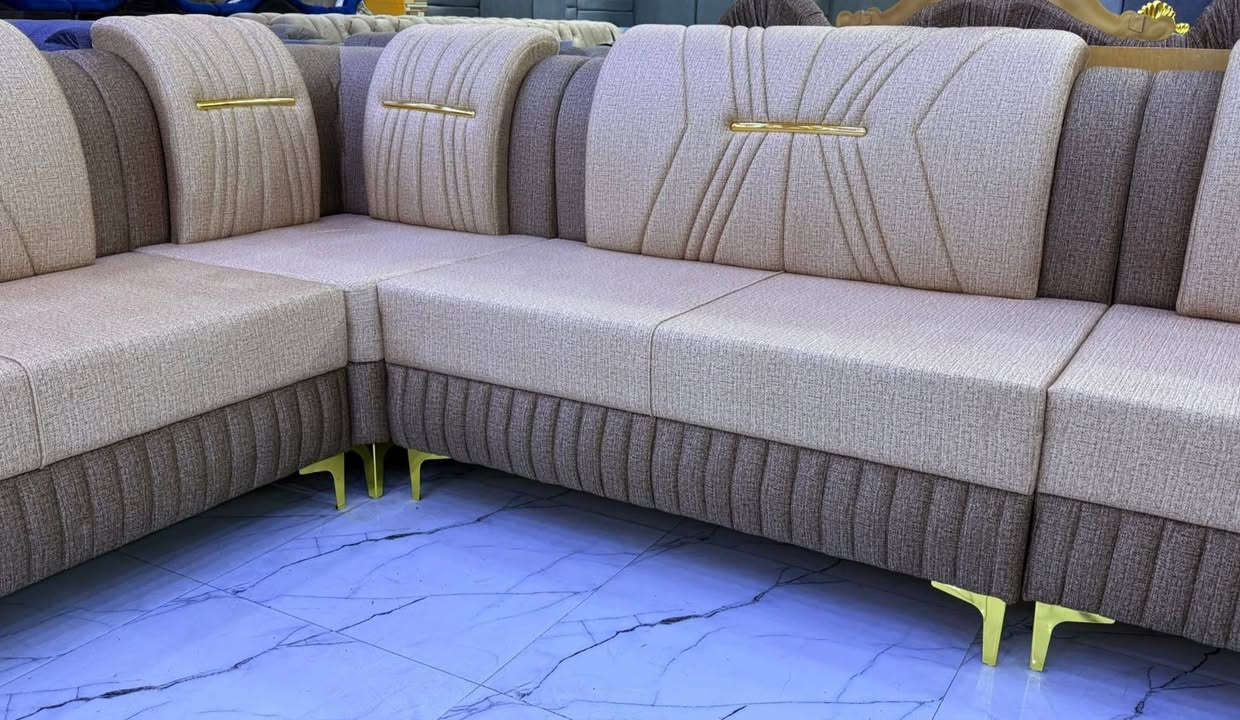 يالله....   
العروض مستمره  📢📢📢📢📢📢📢
استبدال التخم القديم بواحد جديد وحسب الطلب 
🛋️🛋️🛋️🛋️🪑🪑🪑🪞🪞🪞
.... الشغل والموديل تركي و الهيكل بلاويد اسود 18والخشب جام روسي مجفف والاسفنج اكسترا ومميز اول وطبقه من البولستر العازل والقماش مبطن تركي وجهين.
⛽وصل ضمان حقيقي بالمنتج مختوم و موقع من قبل ادارة المعمل 

🛻عندك تخم مستخدم يجيك الكادر🏠 ياخذ القديم ويقيس  ويجيك التخم او الديوان  الجديد ،،،،📐🪛🪑🪑🪑🚨🚨🛋️🛋️🛋️
نظافة الشغل 100% 
واحد على واحد 
نمتاز بالموديل الحديث والعديد(ما مطروق) يعني ما مقلد
أي صورة تعجبك دزه ويجيك نسخه طبق الأصل 
               المفردات و كرسي الاطفال👭👭
نشتغل من كرسي نفر واحد الى مالت نهايه 
حتا لو تريد متر هم نشتغل حسب طلب الزبون 
🚦🚦🚦🚦🚦🚦
العنوان قضاء النصر حي الصدرين الأول بالقرب من مغتسل النساء معمل دوشمه أبو رقيه مهند علي رشود لانتاج التخم والديوان والجلسه العربيه 
للتواصل مع ادارة المعمل
☎️☎️☎️☎️☎️☎️
***********
***********
🛻يوجد لدينا خدمه توصيل🛻
رابط الصفحة: https://www.facebook.com/share/7oRMvycq7akapXwm/?mibextid=qi2Omg
