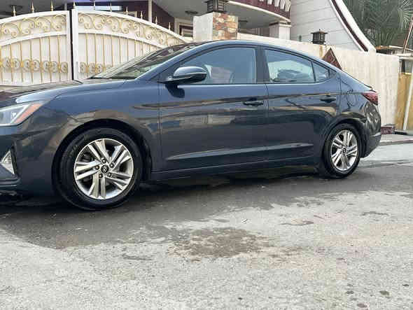 السلام عليكم 
1-سياره وارد كندي موديل 
2020 محرك 2000 رقم اربيل الجديد باسمي
2-كير ومحرك مكفولات
3-حادثهه خلفي صندوك وجاملغ خلف السايق بدون ايرباك مثل مموضح بالصور
4-ماشيه 88الف كيلو 
نص فول تحكمات ستيرن تدفئه بالكشنات 
شادلهه براد للكير ضمان خمس سنوات 
عليهه نانو سيراميك سائل 
5-تخم تايرات جديد باتري جديد  
6-ضايفلهه منظومة غاز وخير من الله 
للاستفسار الاتصال ع الرقم ***********.   ***********.
