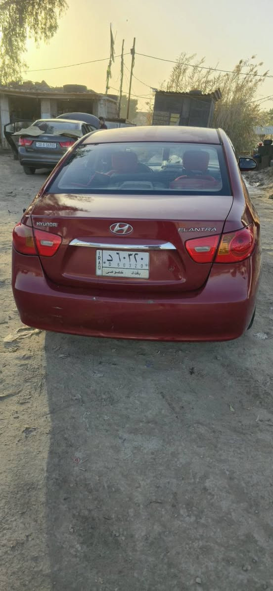 سلام عليكم 
سيارة النترا خليجي 
موديل ٢٠١٠ مقدس 
محرك ١٦٠٠ المرغوب
محرك جديد كير حدادية خير من الله
تدفئة تبريد كلشي شغال 
سيارة ما ذب عليهة لو الف 
رقم بغداد باسمي لل ٢٩ تحويل مباشر 
سيارة مصبوغة حزام أثر جراد 
سونار قبل صبغ موجود 
سيارة خير من الله  جاهزة من كلشي 
سعر المطلوب ٩٨ وبيهة مجال قليل 
وبالخير ع ياخذهة مقدما 
اتصال ***********
***********
