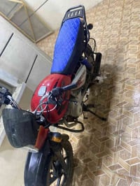 بوكسر موديل 2022كلشي شغال بيه مابيه نقص مكينه ما حاط سبانه عليه بس بيه...