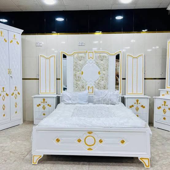 السلام عليكم ورحمة الله وبركاته
يتوفر نجار مختص بتصميم وتنفيذ الغرف التركية والتصاميم التركية الحديثة، مع تنفيذ جميع أعمال النجارة حسب الطلب.
🔹 تنفيذ أعمال النجارة حسب الطلب
🔹 صناعة الرفوف والأبواب
🔹 تنفيذ الكناتر
🔹 جرابي للأطفال
🔹 جرابي  شبابية
🔹 تفصيل غرف النوم بتصاميم تركية مميزة
🔹 صبغ جميع الأعمال الخشبية
العنوان الاسكان الصناعي النزله الثانيه 
ليث الناشي ***********
