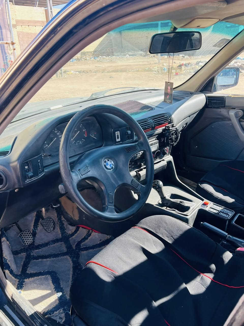 سلام عليكم 525مسكر كير عادي كير محرك خير من الله رقم جديد سنويه ٣٠ حداديه حلوه منضومه تبريد كامله بس يرادلها ترتيب سياره يرادلها ترتيب  مفارغ ارتبها  سعرها34 وبيها مجال او مراوس 
مكانها نجف ***********
