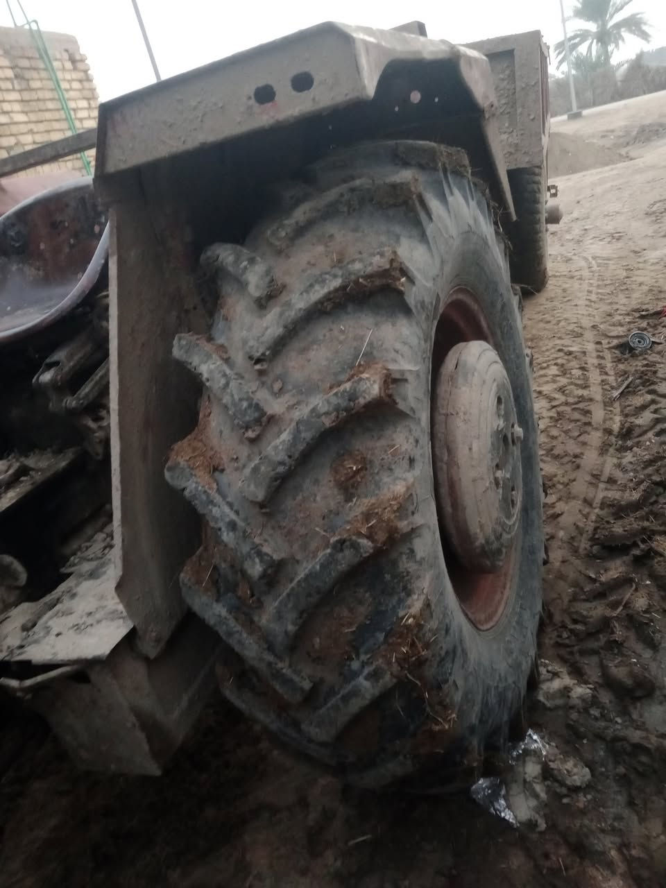 السلام عليكم 
عنتر 87 للبيع للاستفسار الاتصال على الرقم 
***********
