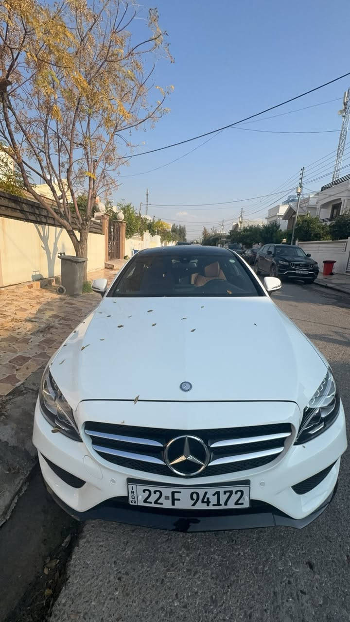 مرسيدس كوبيه C300 2017
ماشية 63,000 ميل‏  
كشنات جلد قرميدي 
تدفئة للكشنات 
بانوراما
 رادار أمامي
 سماعات Burmester  
لايتات Intelligent LED
 5 أنظمة قيادة 
داخل LED 
ويل AMG أصلي سعرة 1500$
الدعاميات بلاديات بدون صبغ كفالة 
صيانة كاملة يم شركة BCM والفواتير موجودة 
السيارة نظيفة جدًا من الداخل والخارج
حادث سطحي: صبغ نص البنيد و 3 مكانات PDR خفيف كلش
رقم اربيل بأسمي 
سنوية ل 2028
مكان السيارة بغداد الأعظمية
***********
سعر 200
