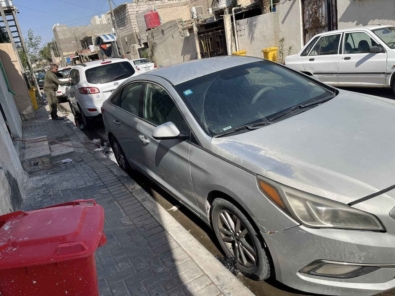 السلام عليكم سوناتا سلفر موديل 2016 سنويه باسمي تنتهي 2030 السياره للبيع شويه بديه متعوب جراد وشخوط وارد امريكي ضربته بالصندوق وبيه بعض الدحجات الخفيفه تجي واشوفه السعر المطلوب 90 ورقه مطلوب وعرضته للبيع 
***********
