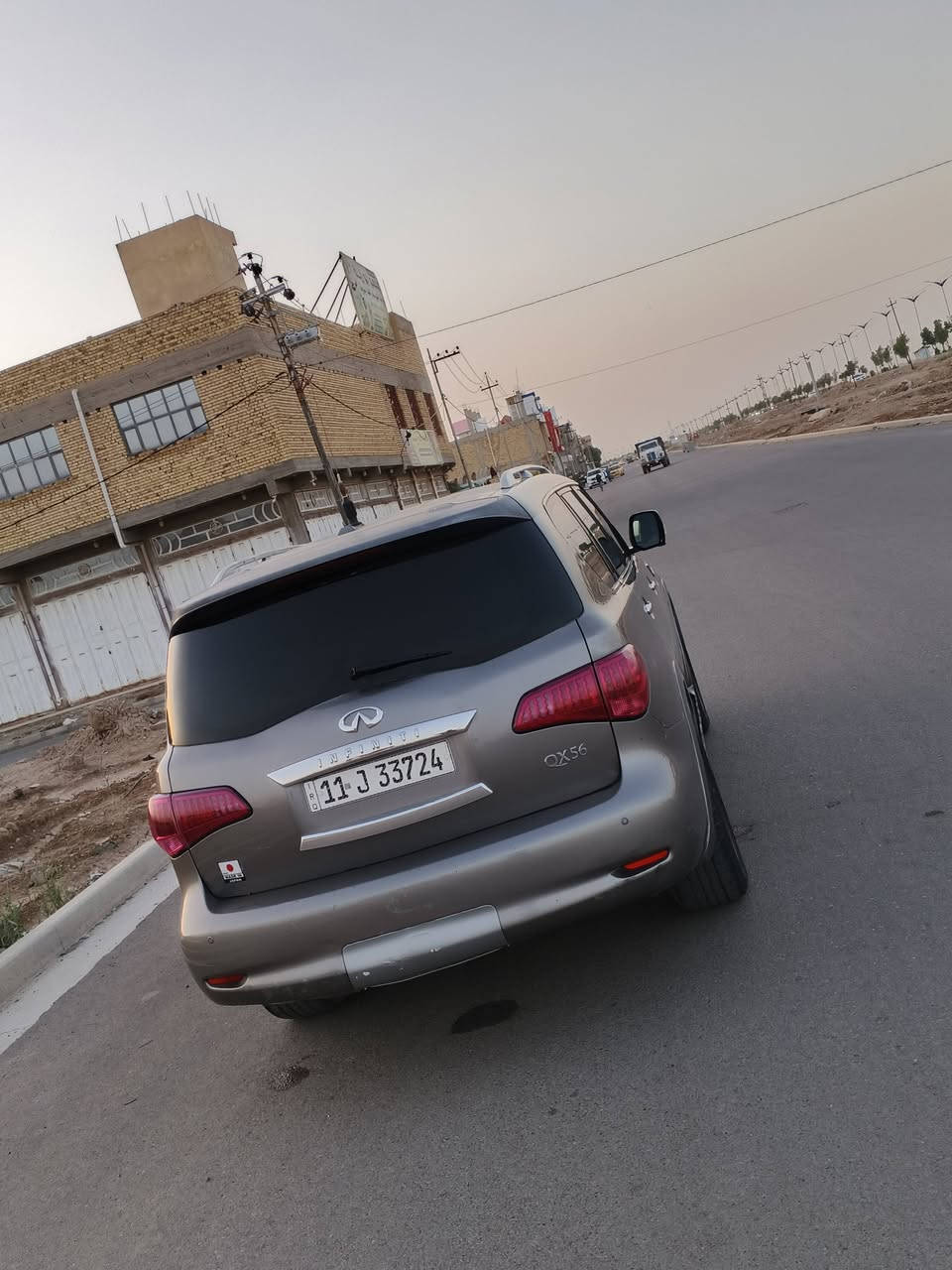 السلام عليكم
انفنتي للبيع او مراوس حسب القناعه QX56 

موديل ٢٠١١ فول مواصفات للاخير 

كشنات منفصل ViP

٣٦٠ درجة كامرات ورادارت 

لايت متحرك مع الستيرن 

شاشات خلفيه ٢ واماميه 

دشبول صاج وبعد هواي مواصفات المعروفه 

مكان السياره واسط مركز المدينه

سعر ١٤٢

للاستفسار

                                                          ***********
***********
