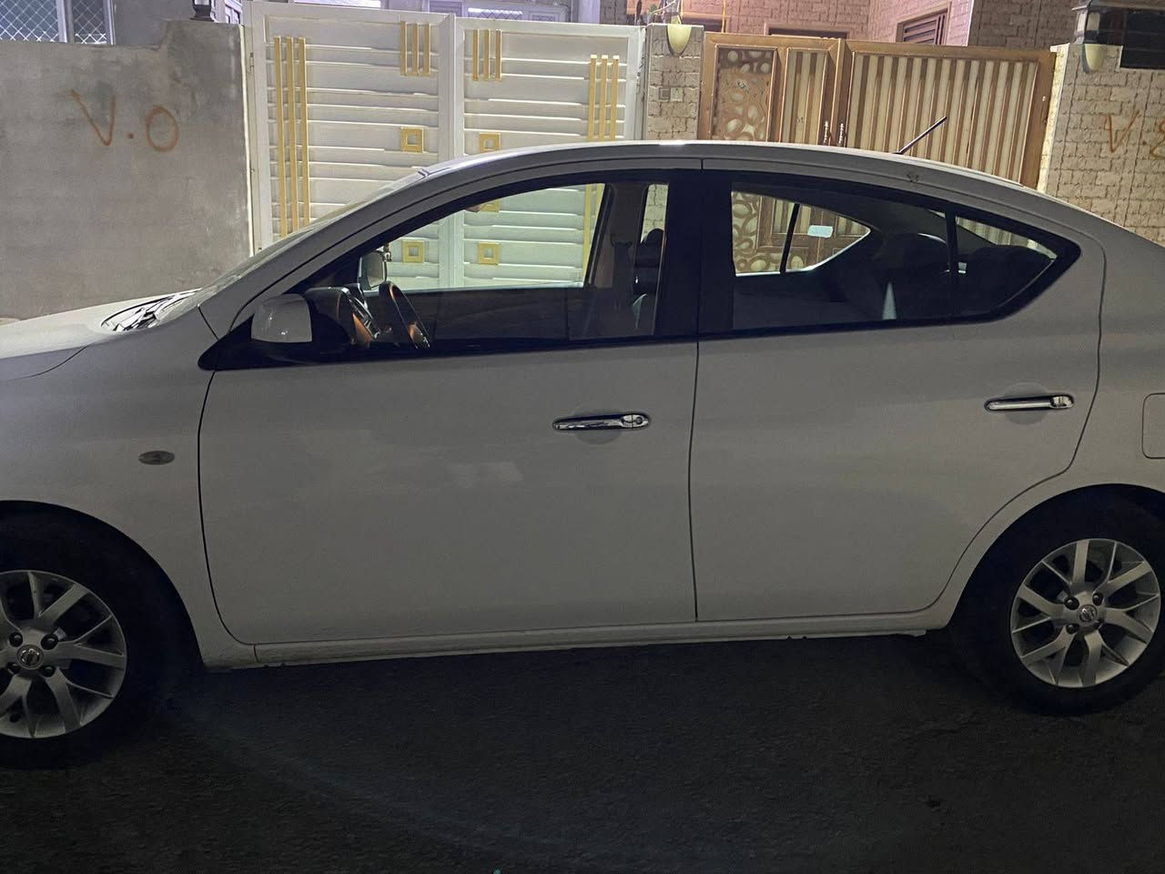 نيسان صني موديل ٢٣ مكفوله من الصبغ والتعديل اخت الزيرو ماشيه ٥٦ فول عده البصمه مكاني بعشيقه غير متواجد على الفيسبوك *********** بي واتساب
