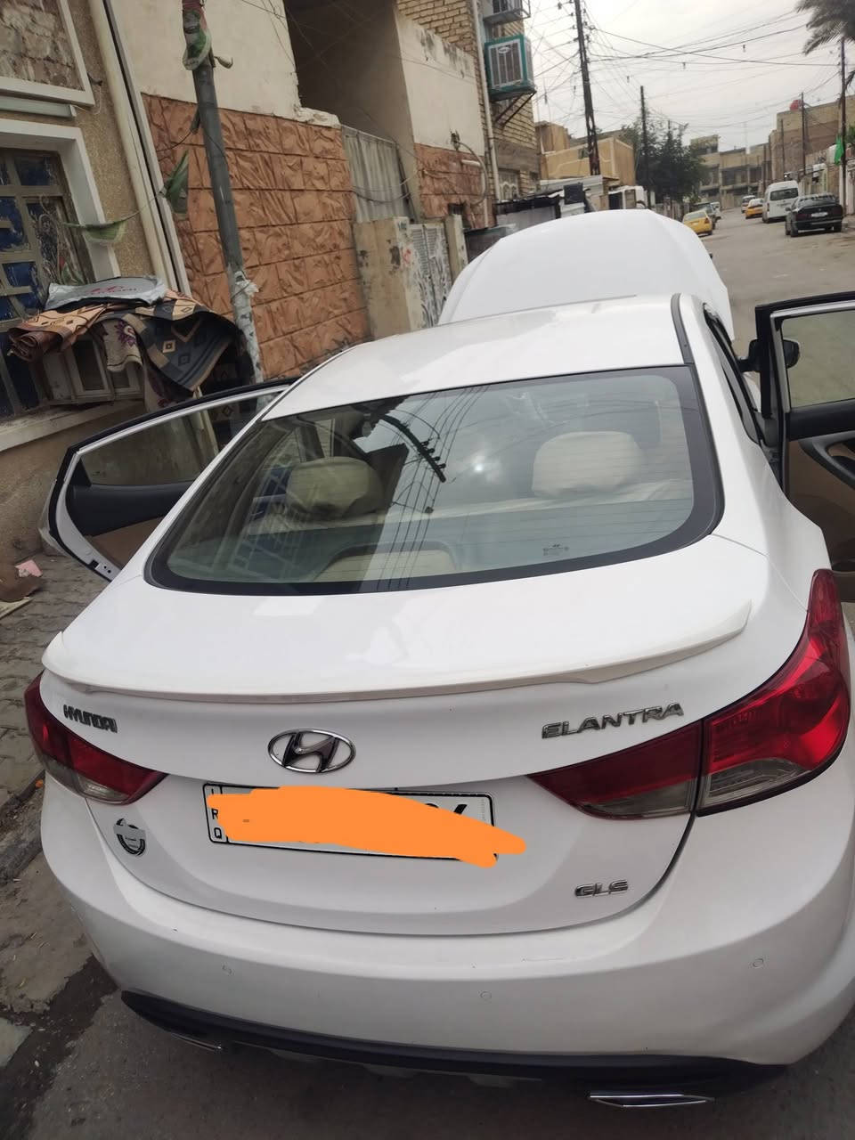 السلام عليكم سيارة النترا 2014 رقم بغداد انكليزي سيارة خير من الله مكفولة  كفالة عامة سعر 125 بيهة مجال للشراي

اتصال:***********8
