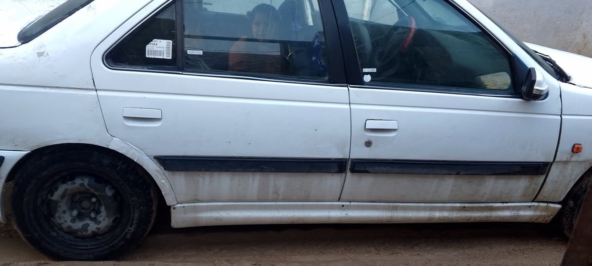 بيجو بارص رقم نجف 2011 
جاهزه كير محرك فرنسي وحداديه مكفولات 
 المكان نجف الكوفه 
السعر  33 بيع مستعجل  الشراي يخابر  ماتواجد بالفيس 
***********
