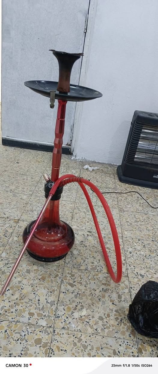 نرجيله الماني طعام انجليزي نرجيله حلوه سعر 30 وبيها مجال***********
