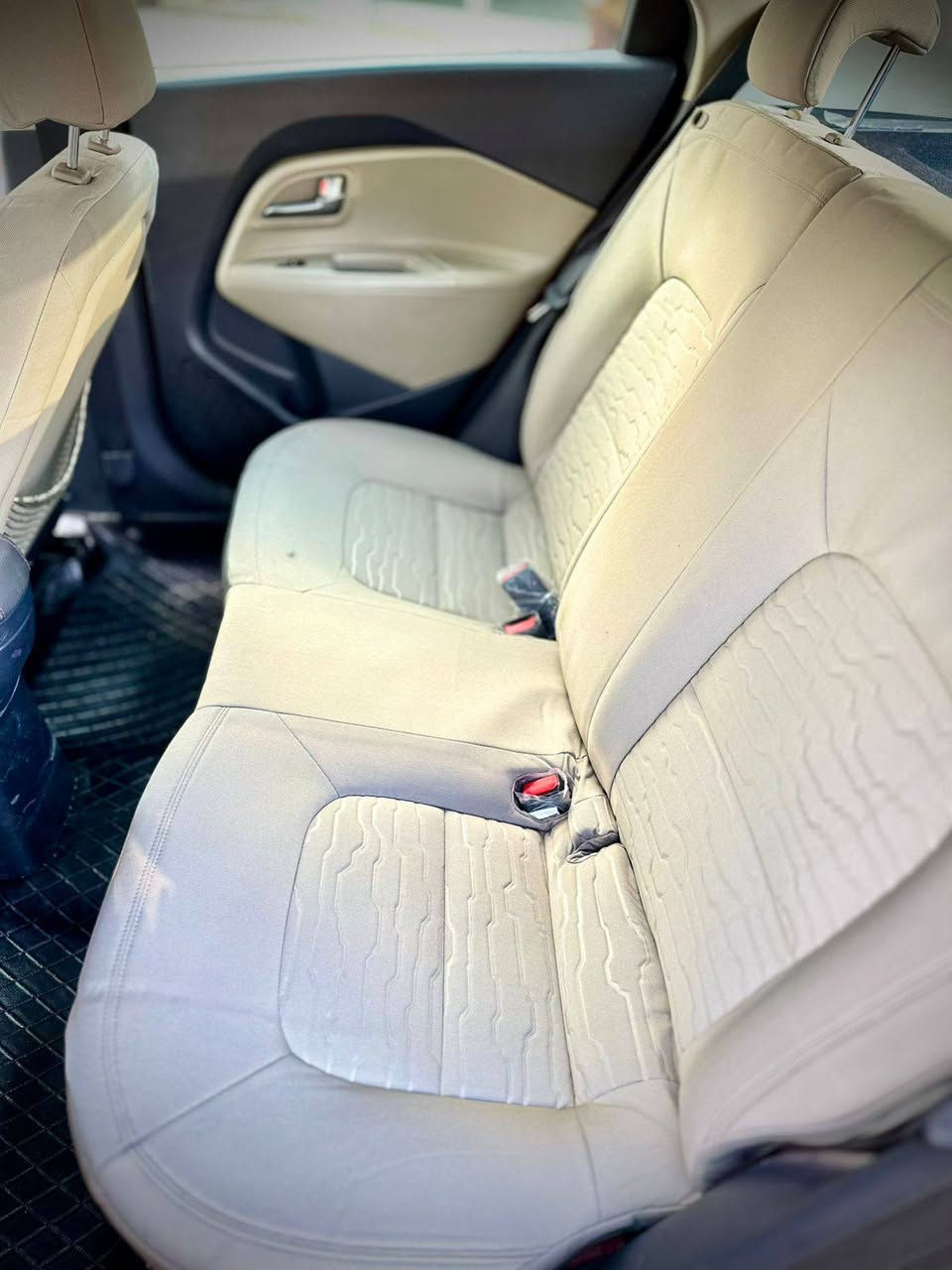 كيا ريو ٢٠١٦ فول فول مواسفات

خلیجی سفری شریکه ی بخیط

٣٩٠٠٠ کم  حه حیقی رۆشتووه 

سلایت ..به سمه .. رادار ..ته حدید سورعه
شاشه.. کامیره .. حساسات ..زور مواسفاتی تر

سه نه وی به ناوی خومه وه یه ٢٠٢٨ تازه یه
له شه ریکه وه یه ک ده سته 

هیجی بیووه نییه بویاخ و ساردی نییه شوختی نییه
له سلیمانییه سه یاره که 

ره قم موبایل :-  

 { *********** }.   { *********** } السليمانية, العراق
