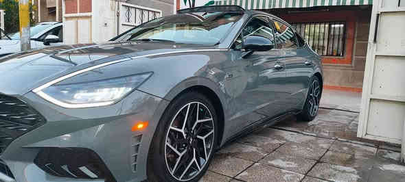 حادثه رصعه بالبنيد ومصلحه على كده وصابغين نص البنيد بدون ولا ايرباك كله بلاد بدون تبديل كلشي على بلاد جديده لوك السياره 

تفاصيل السيارة 

تبريدها بشرط ( ثلاجة ) باقصى درجات حرارة

رقم اربيل باسمي 

مواصفات السيارة ………….. فول 1/1

محرك 2500 توربو يولد 290 حصان 

گير Dct دبل كلج 8 نمر 

دفع أمامي

سقف بانوارما قطعتين 

رادار امامي و خلفي و جانبي 

مانع اصطدام امامي  

مانع اصطدام خلفي عند الرجوع 

نقاط عمياء عند تغيير المسار 

حساسات بالابواب للتنبيه عند فتح الباب و سيارة قادمة من الخلف 

شاشة كبيرة ( تختلف عن باقي الفئات ) 

تدعم الكار بلي و الاندرويد اوتو

شاشة رقمية للعدادات و الكيجات متغيرة عند تغيير نظام القيادة

4 وضعيات للقيادة 

‏Normal-costum-sport-sport plus

انارة داخلية متغيرة 7 الوان بالدشبورد و الابواب 

نظام المحافظة على المسار 

كروس ( تحكم بالسرعة )

شاحن وايرلس لاسلكي 

منافذ للشحن امامية و خلفية 

قطعتين تبريد امامي و خلفي منفصل 

12 سماعة فائقة الجودة من شركة Bose

دخول ذكي و انارة ترحيب 

قفل ذاتي عند الابتعاد 

فتح الصندوق الخلفي عند الاقتراب 

اشارات بالمرايا الجانبية 

تشغيل عن بعد 

انارة led امامية

بگ لايت خلفي led 

تدفئة ستيرن

تدفئة كشنات امامية و خلفية

كشنات حضن رياضية جلد و كنتارا 

مختمة بعلامة N Line بالكشنات و الستيرن و الگير و الاطارات و الجاملغات الامامية و الصندوق

نظام Auto Hold

نظام تنبيه اذا تحرك السير وانت بقيت واكف تنبهك

الماسحات الامامية اوتو بالمطر

ويل كب بلادي حجم 19

هاند بريك بصمة كهربائي

نظام ترحيب صوتي 

السعر  212 $$// سعر مكاني بغداد 

رقم موبايل*********** // متوفر واتساب بغداد
