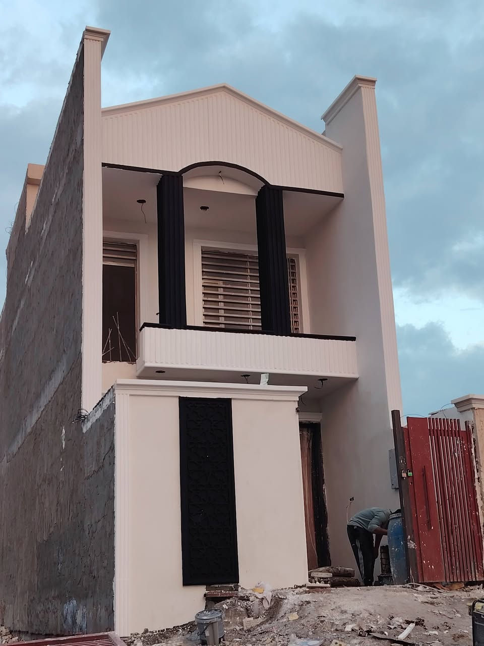 بسم الله قبل وبعد
كادر نعمل كافه لاعمال لبخ سقل خشن تشميع جص بورك سيراميك وتطبيك بورسلين للواجهات جميع انحاء بغداد 📍 *********** واتساب او اتصال 📞
