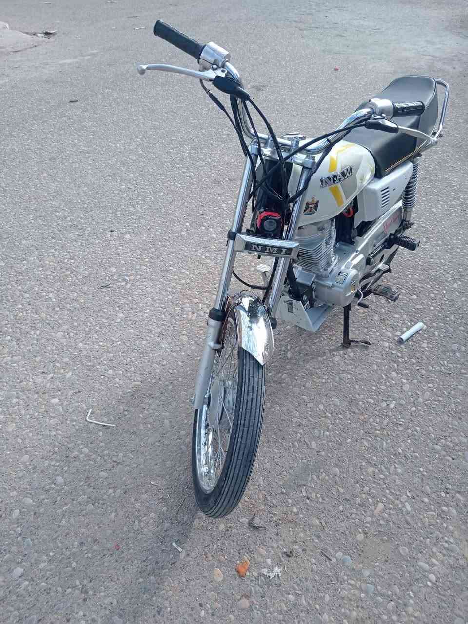 سلام عليكم دراجه للبيع مكينه جديده اصليه شلامجه الدراجه مو تعمير دراجه رزنه وحلوه مكاني ميسان المجر الكبير حي الخلاص سعر هناا ***********
