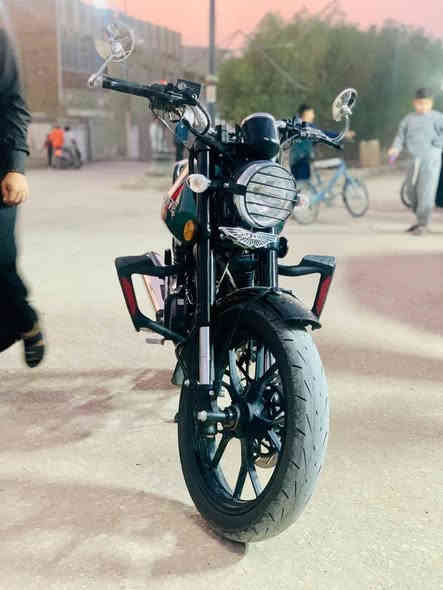 دايون لاتي 2025
مكينه 200 السعر 1700 وبيها مجال
كفاله عامه مكاني بابل بكرلي ***********
